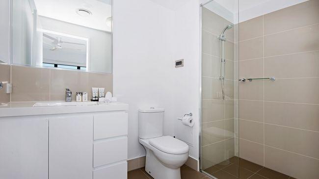 Allure Hotel & Apartments Townsville Room photo