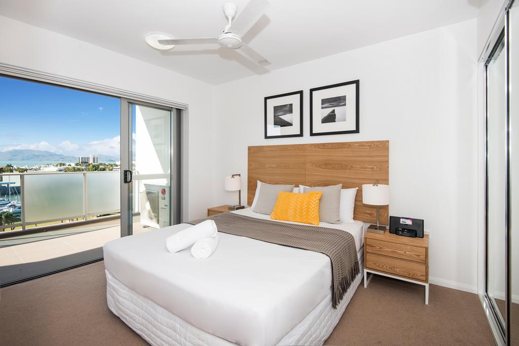 Allure Hotel & Apartments Townsville Exterior photo