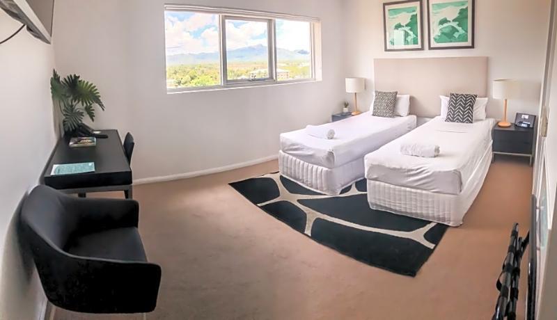 Allure Hotel & Apartments Townsville Exterior photo